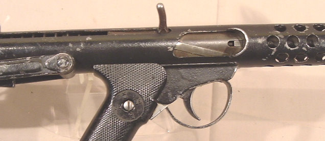 Sterling L 2 A2