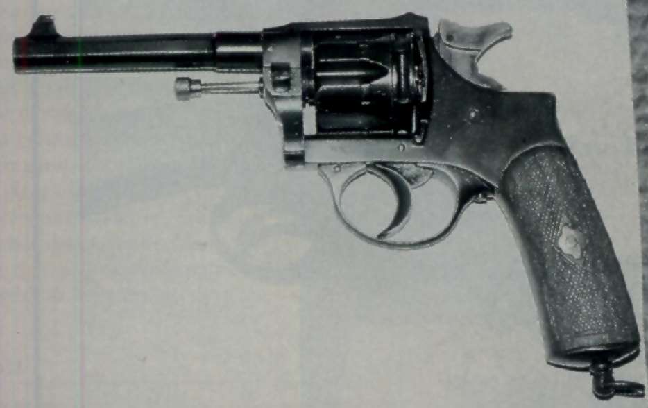 Revolver modle 1915
